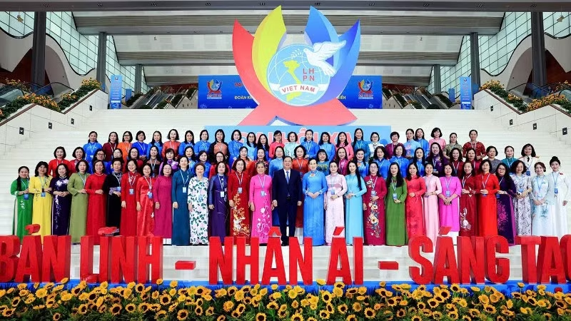 Đại hội đại biểu Phụ nữ toàn quốc lần thứ XIV bế mạc và thành công tốt đẹp