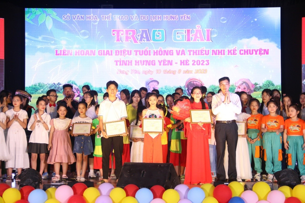 Liên hoan Giai điệu tuổi hồng và thiếu nhi kể chuyện tỉnh Hưng Yên năm 2023