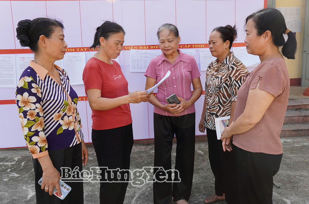 Tạo đồng thuận trong sắp xếp thôn tại xã Ngự Thiên