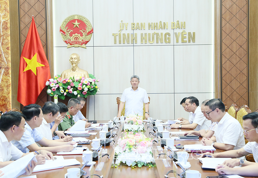 Chủ tịch UBND tỉnh yêu cầu đẩy nhanh giải phóng mặt bằng các dự án trọng điểm
