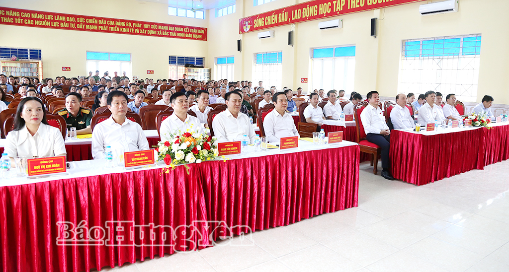 Đồng chí Phó Chủ tịch Quốc hội Nguyễn Hồng Diên thăm, làm việc tại xã Bắc Thái Ninh