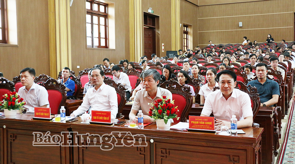 Gần 250 học viên tham dự lớp bồi dưỡng, tập huấn nghiệp vụ công tác tổ chức xây dựng Đảng