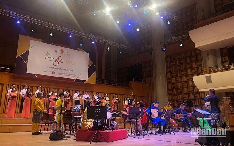 Bữa tiệc âm nhạc truyền thống ASEAN đầy màu sắc