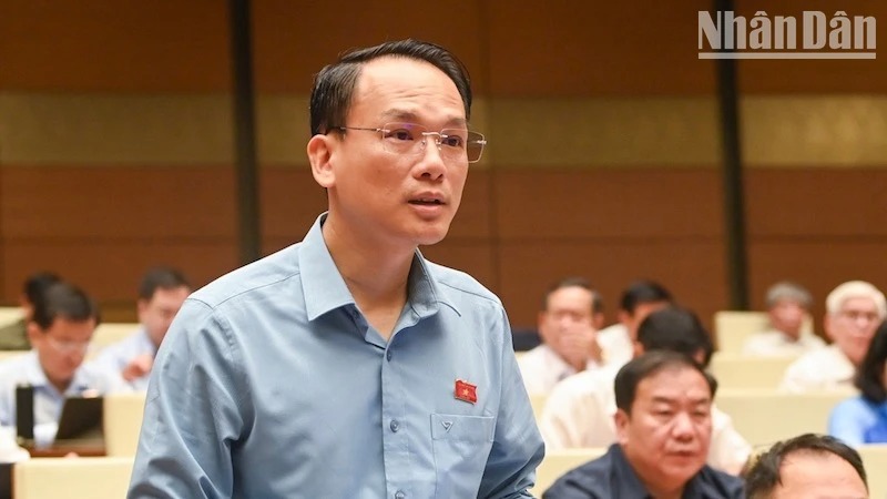 Có nên bổ sung thông tin sinh trắc học về mống mắt vào dữ liệu căn cước công dân?