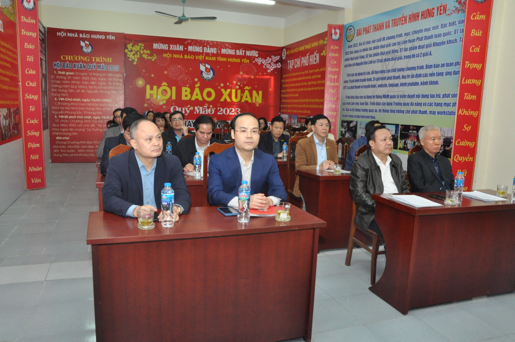 Công bố Quyết định Phó Chủ tịch Thường trực Hội Nhà báo tỉnh