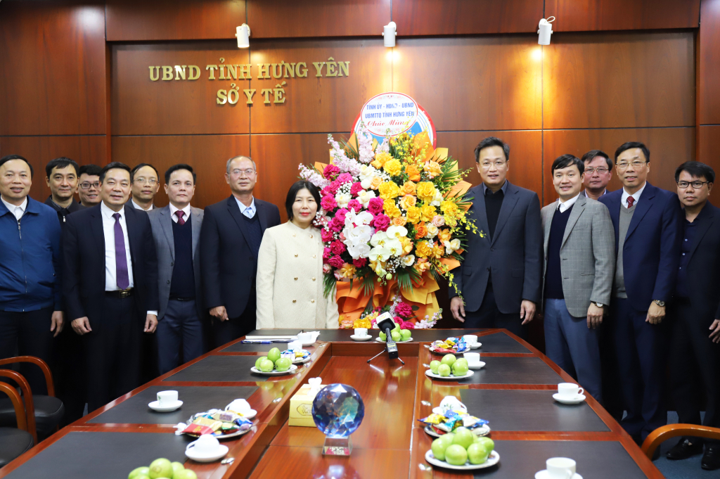 Bí thư Tỉnh ủy Nguyễn Hữu Nghĩa chúc mừng ngành Y tế nhân Ngày Thầy thuốc Việt Nam 27/2
