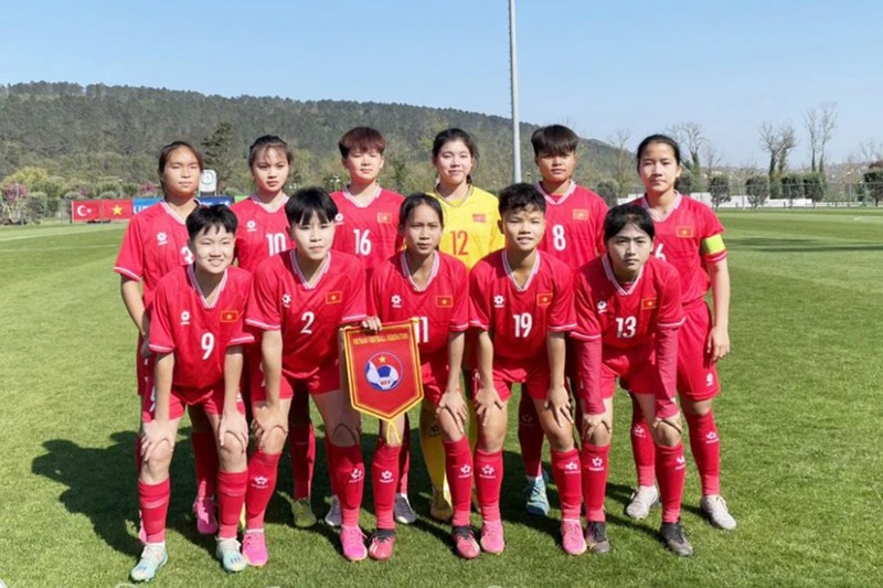U16 nữ Việt Nam thắng 5-0 U16 nữ Botswana