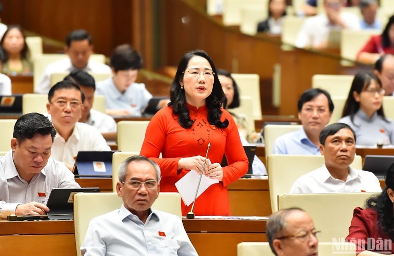 Đại biểu Quốc hội đề nghị sớm sửa đổi quy định về mức giảm trừ gia cảnh