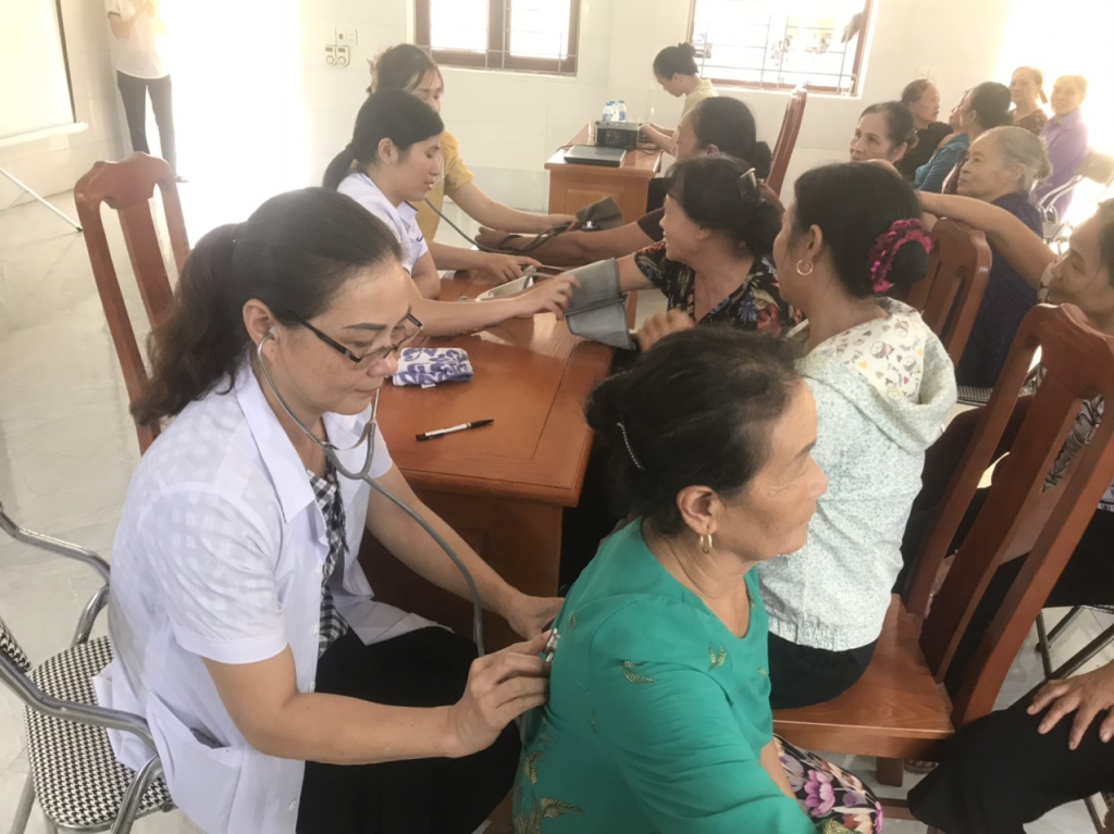 Chăm sóc sức khoẻ người cao tuổi