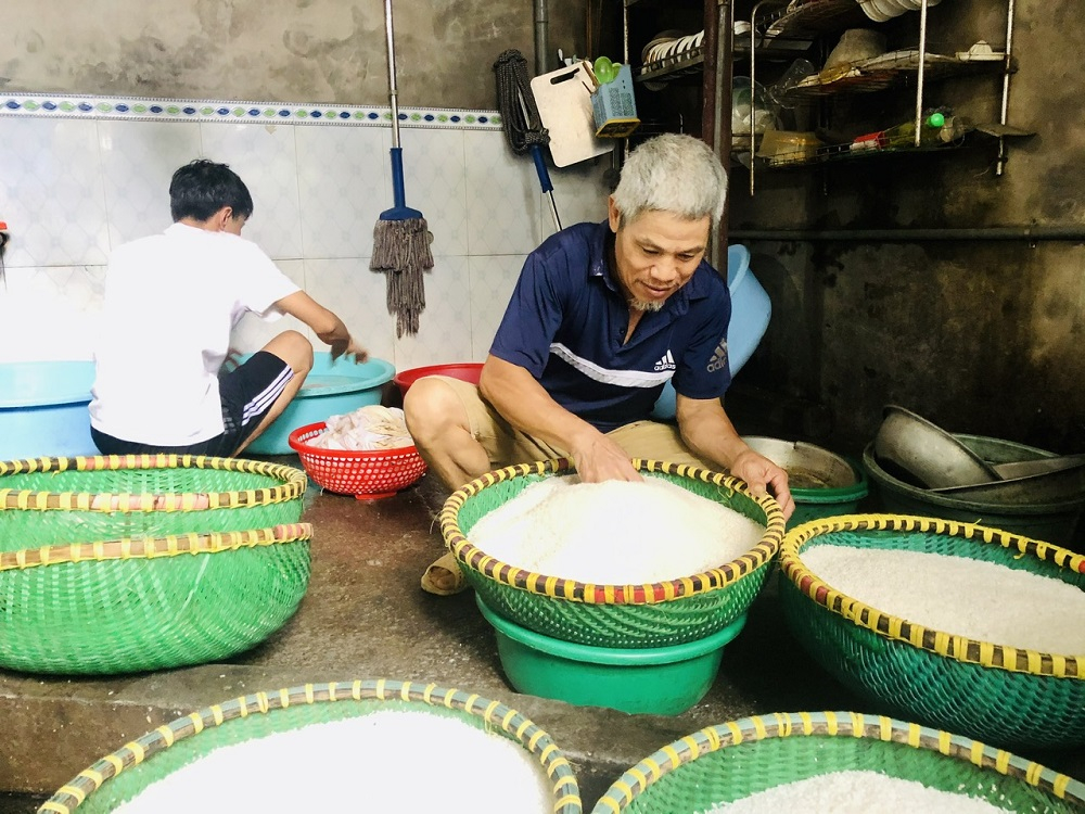 Dân dã cơm nắm, bánh dày Lạc Đạo