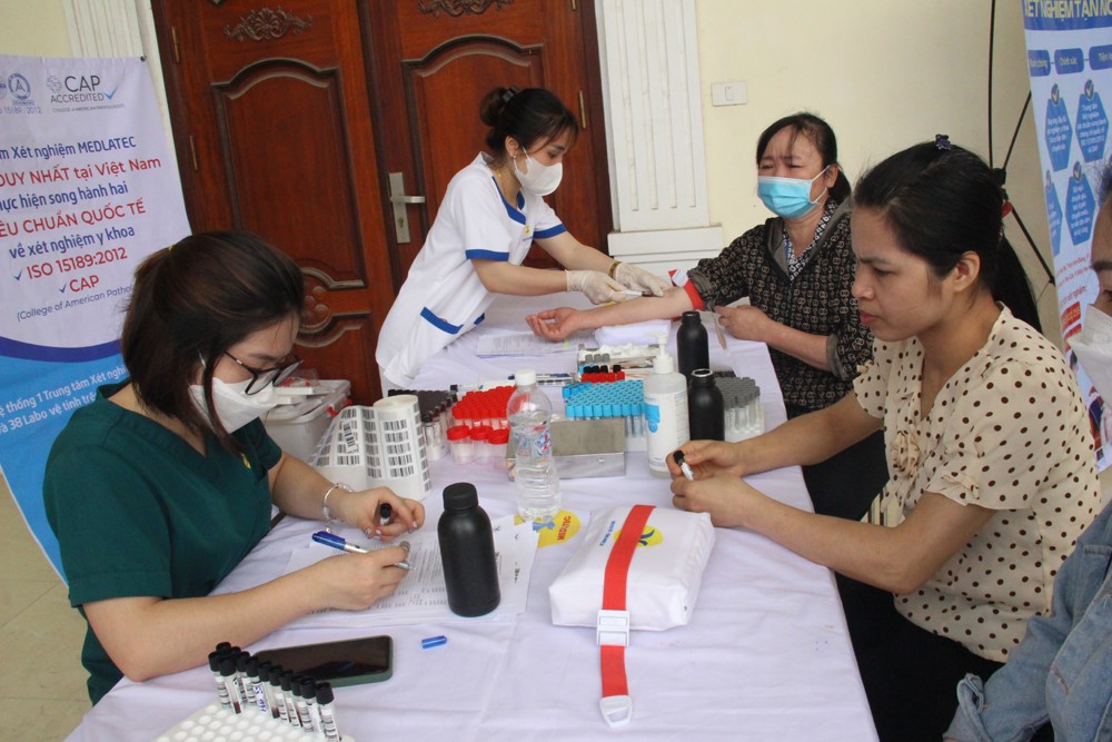 Chăm sóc sức khỏe, phòng bệnh nghề nghiệp cho người lao động