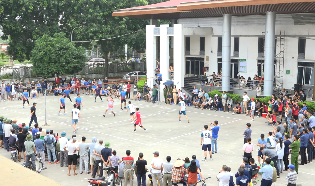 Văn Giang: Giải bóng chuyền “Bông lúa vàng” năm 2023