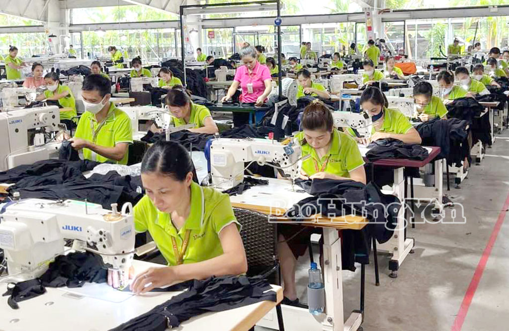 Các doanh nghiệp dệt may sẵn sàng bước vào “guồng” sản xuất mới