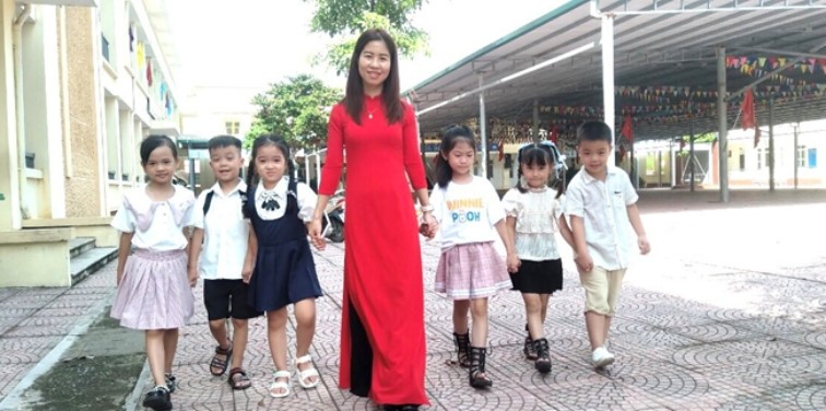 Rộn ràng, hân hoan bước vào năm học mới