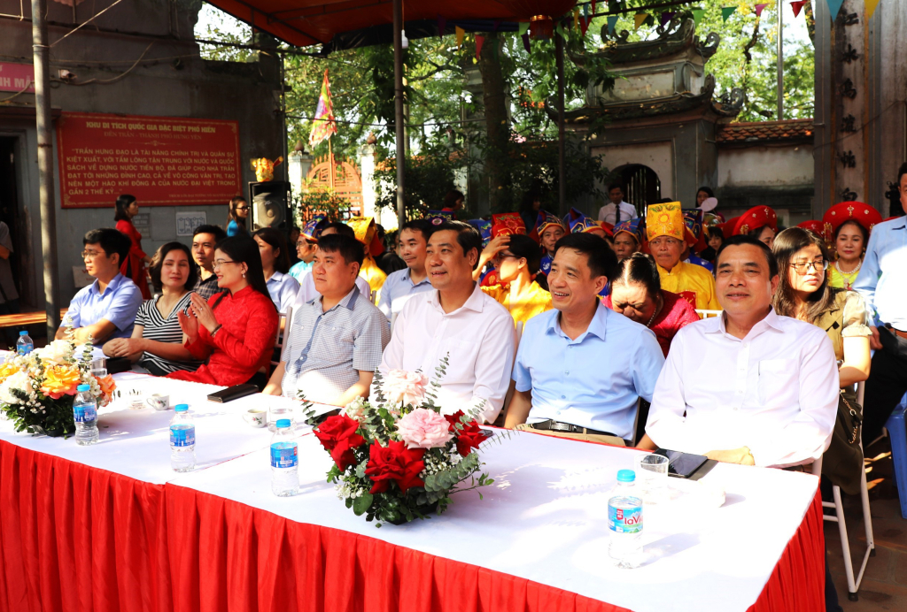 Khai mạc lễ hội truyền thống đền Trần năm 2024