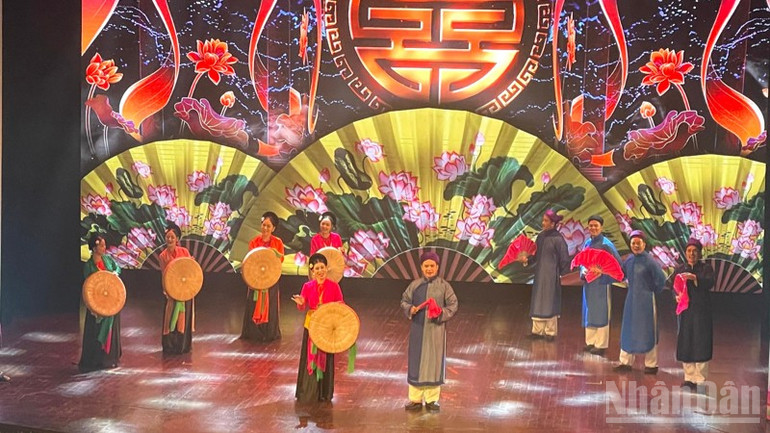 Tập trung hoàn thiện hồ sơ, báo cáo Chính phủ về 