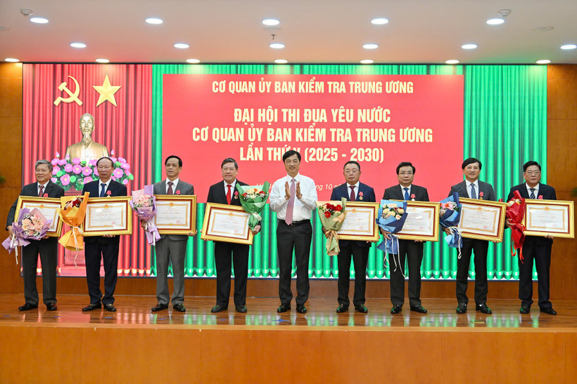 Gắn thi đua với chủ động, sáng tạo thực hiện nhiệm vụ kiểm tra, giám sát