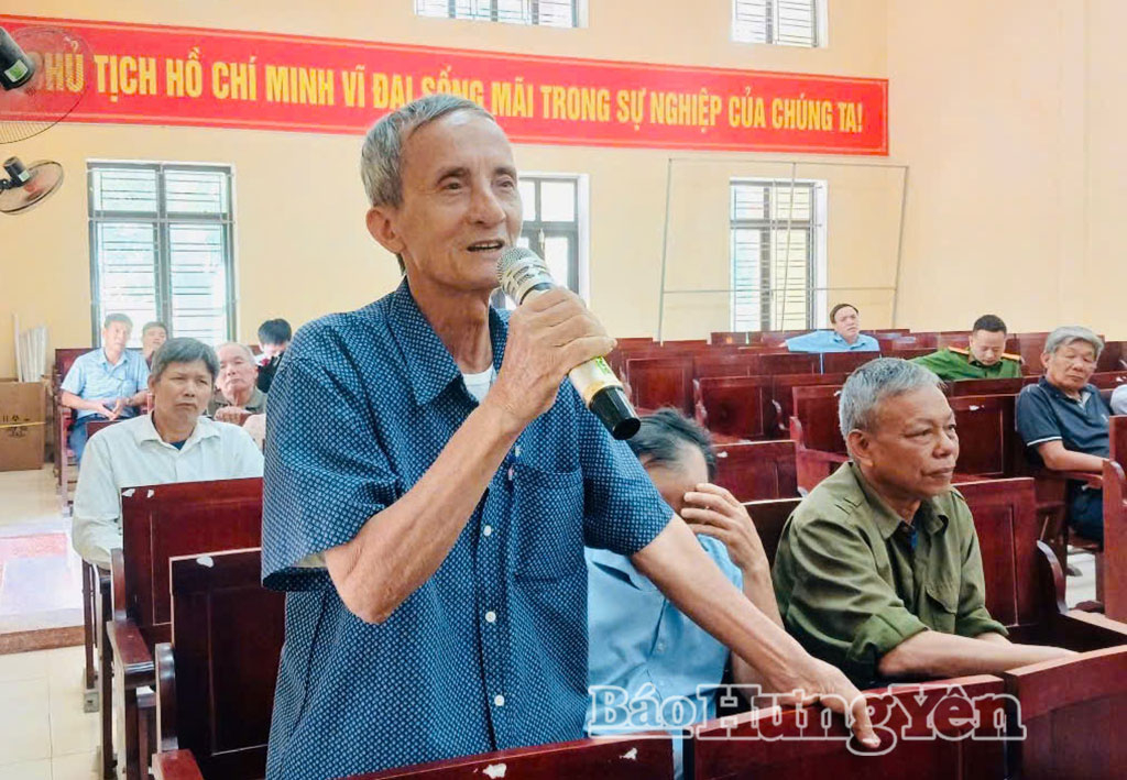 Lãnh đạo xã Long Hưng tiếp xúc, đối thoại với Nhân dân