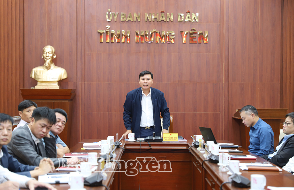 Tháo gỡ vướng mắc, đẩy nhanh tiến độ các dự án đường sắt trọng điểm