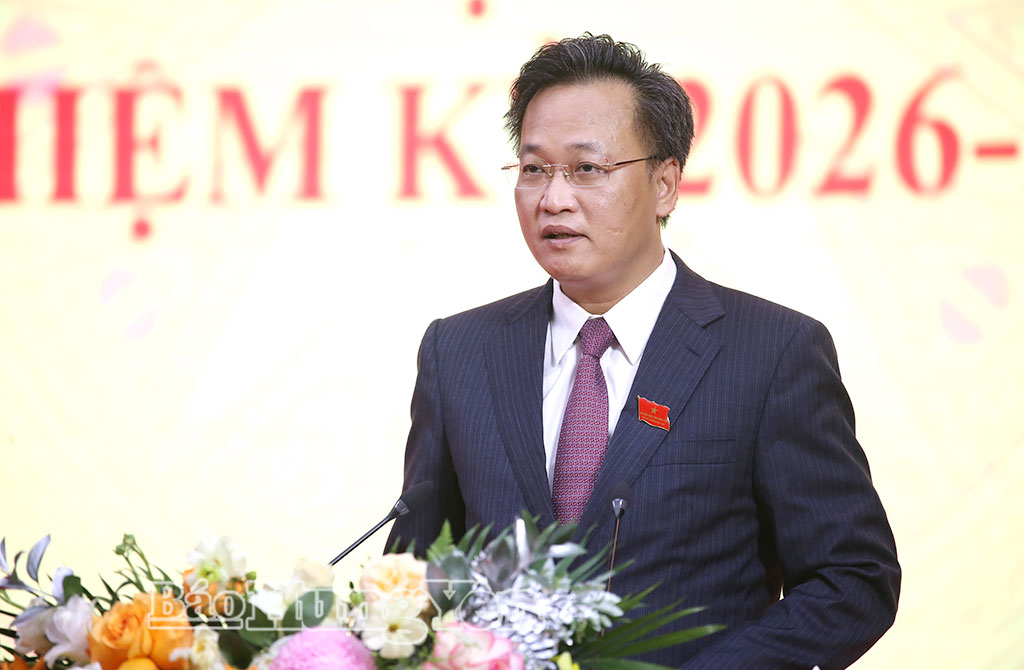 Khen thưởng 475 tập thể, cá nhân có thành tích xuất sắc trong công tác bầu cử