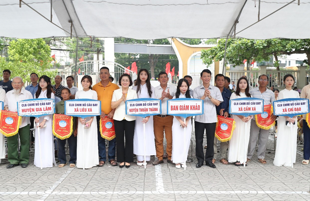 Hội văn hoá truyền thống “Thi thả chim bồ câu bay” thị xã Mỹ Hào năm 2023
