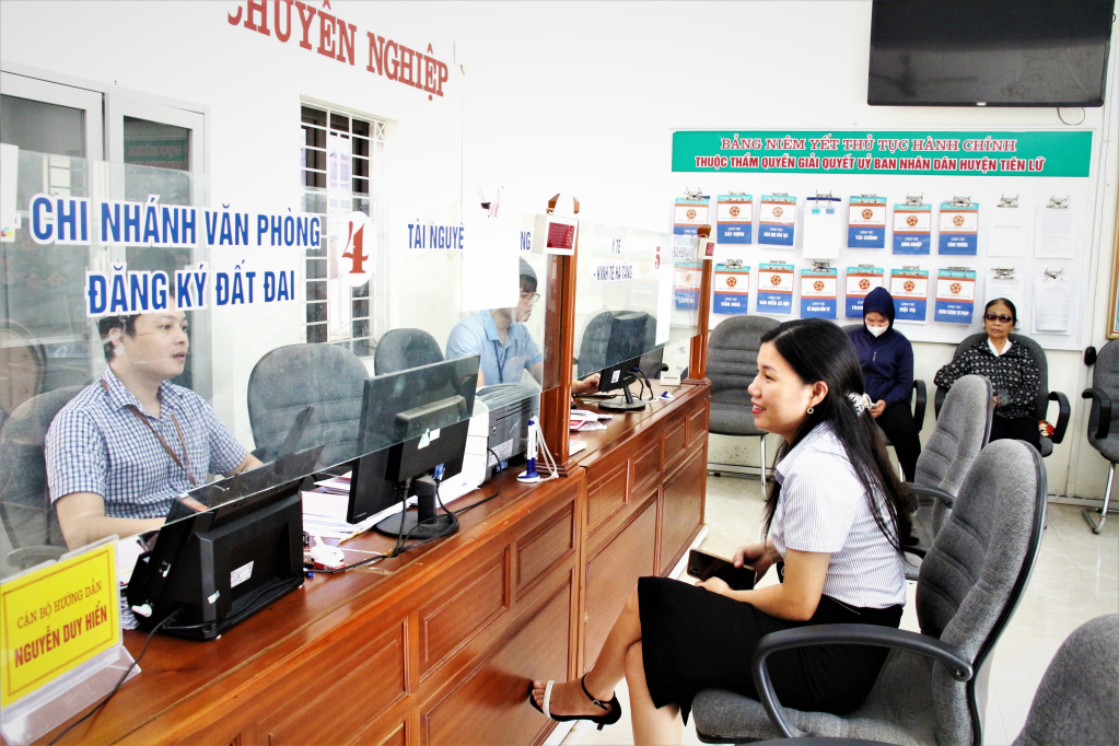 Cán bộ, công chức thời công nghệ số