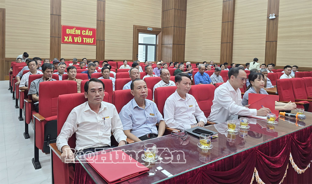 Bồi dưỡng nghiệp vụ công tác Đảng