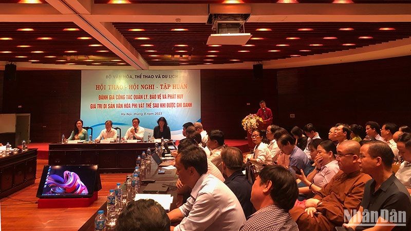 Đánh giá công tác quản lý, bảo vệ và phát huy giá trị di sản văn hóa phi vật thể sau khi được ghi danh