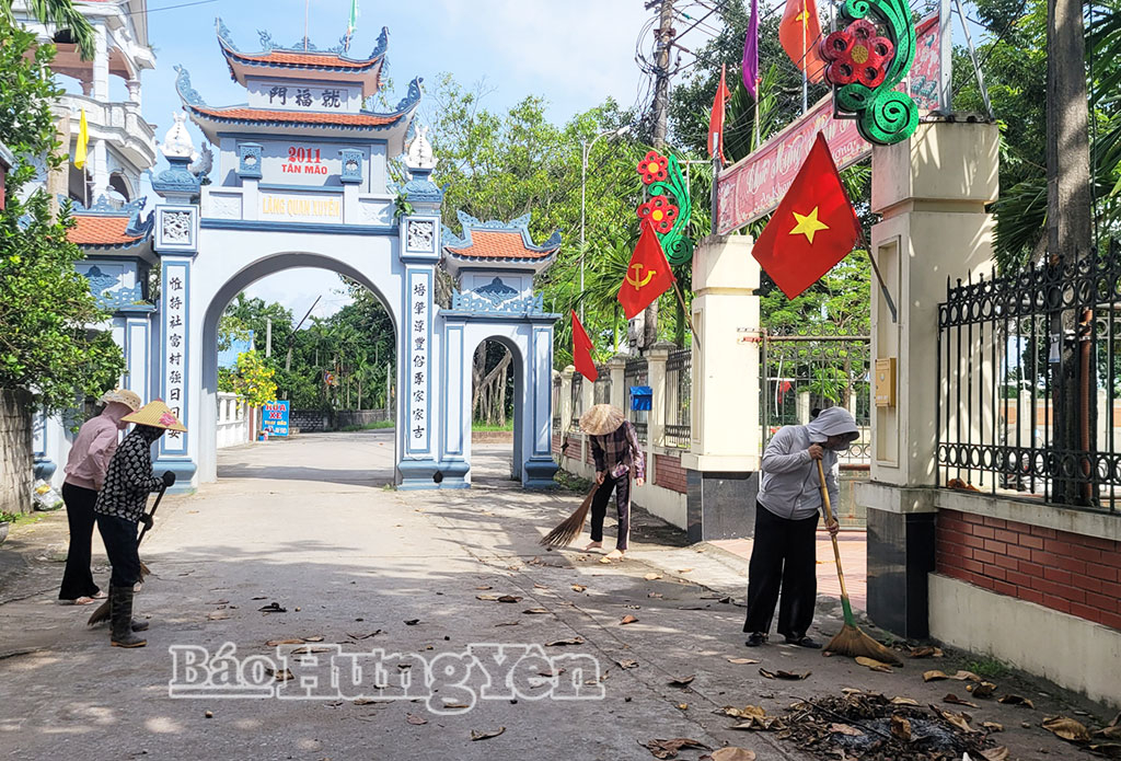 Phụ nữ xã Chí Minh chung tay bảo vệ môi trường, tạo dựng cảnh quan