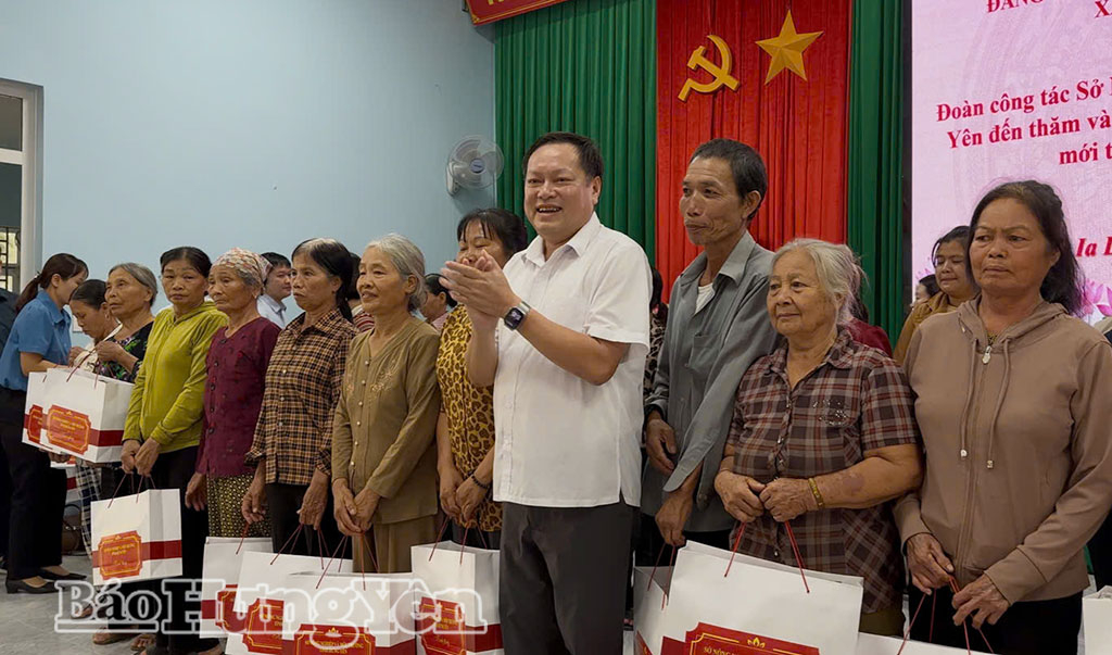 Đoàn công tác của Sở Nông nghiệp và Môi trường thăm, động viên đồng bào Hưng Yên đi kinh tế mới tại tỉnh Gia Lai