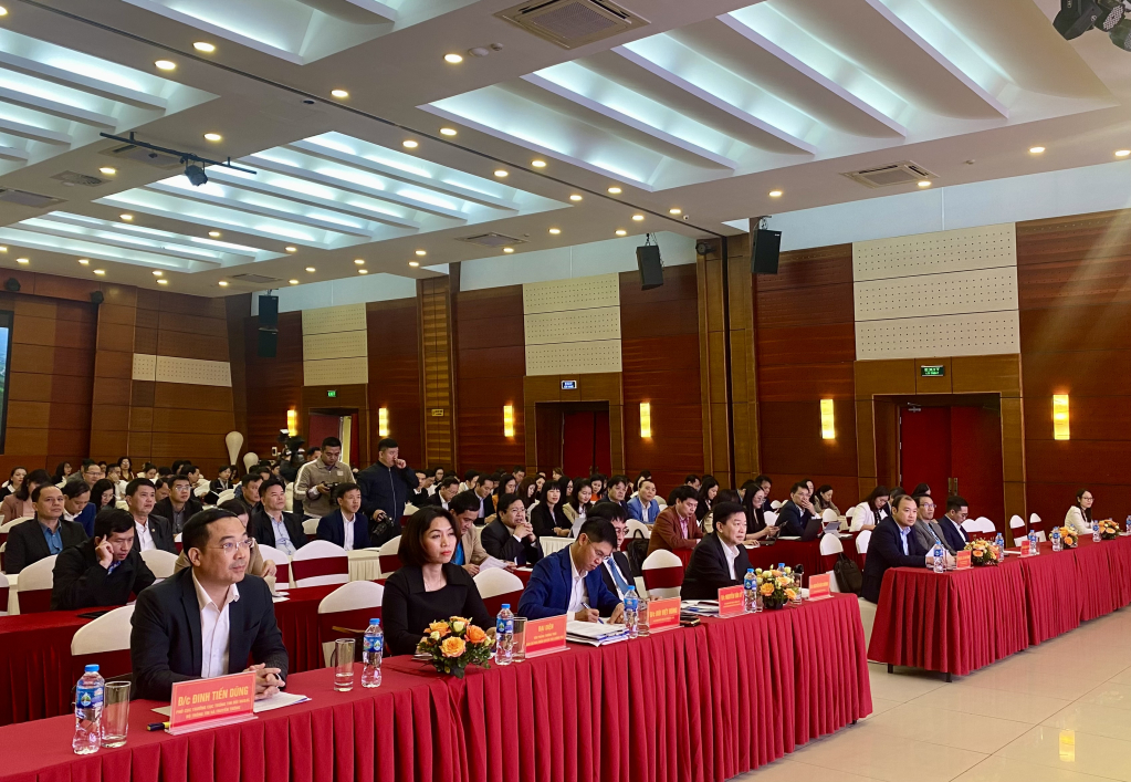 Tập huấn công tác thông tin đối ngoại về quyền con người