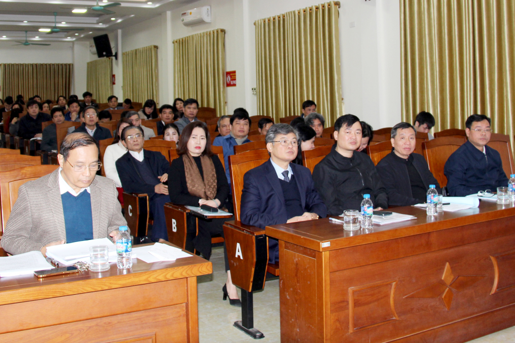 Sơ kết công tác xây dựng trường đạt chuẩn quốc gia và kiểm định chất lượng giáo dục các trường mầm non, phổ thông giai đoạn 2021-2025