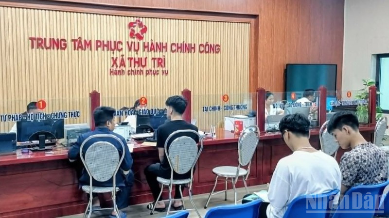 Hưng Yên chấn chỉnh việc cán bộ lạm dụng yêu cầu người dân nộp bản sao chứng thực