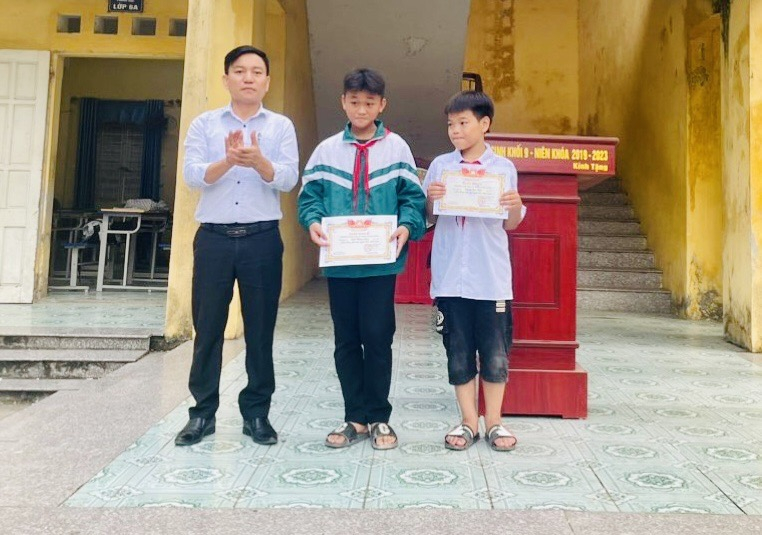 Dũng cảm cứu bạn bị đuối nước