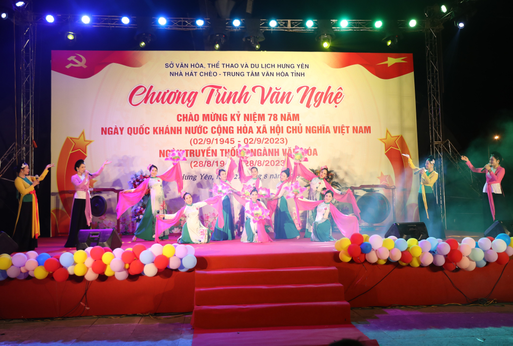 Chương trình nghệ thuật chào mừng kỷ niệm 78 năm Cách mạng Tháng Tám và Quốc khánh 2/9