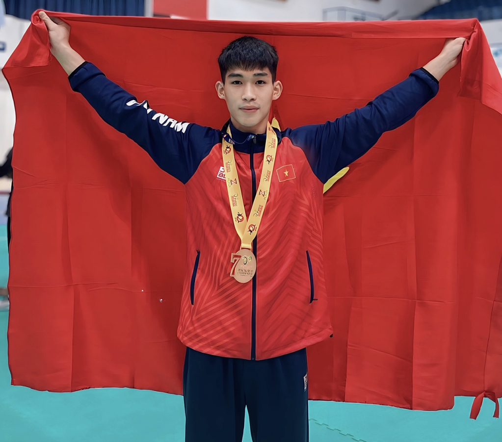 Nghị lực của vận động viên Pencak Silat Vũ Duy Thành