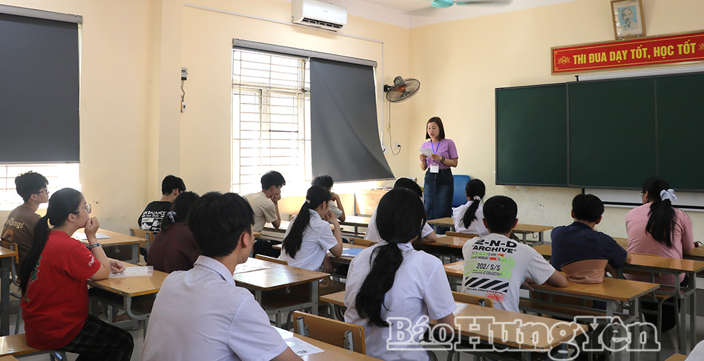 Hưng Yên: Hơn 42 nghìn thí sinh đến làm thủ tục dự thi tuyển sinh vào lớp 10 THPT công lập năm học 2026 - 2027