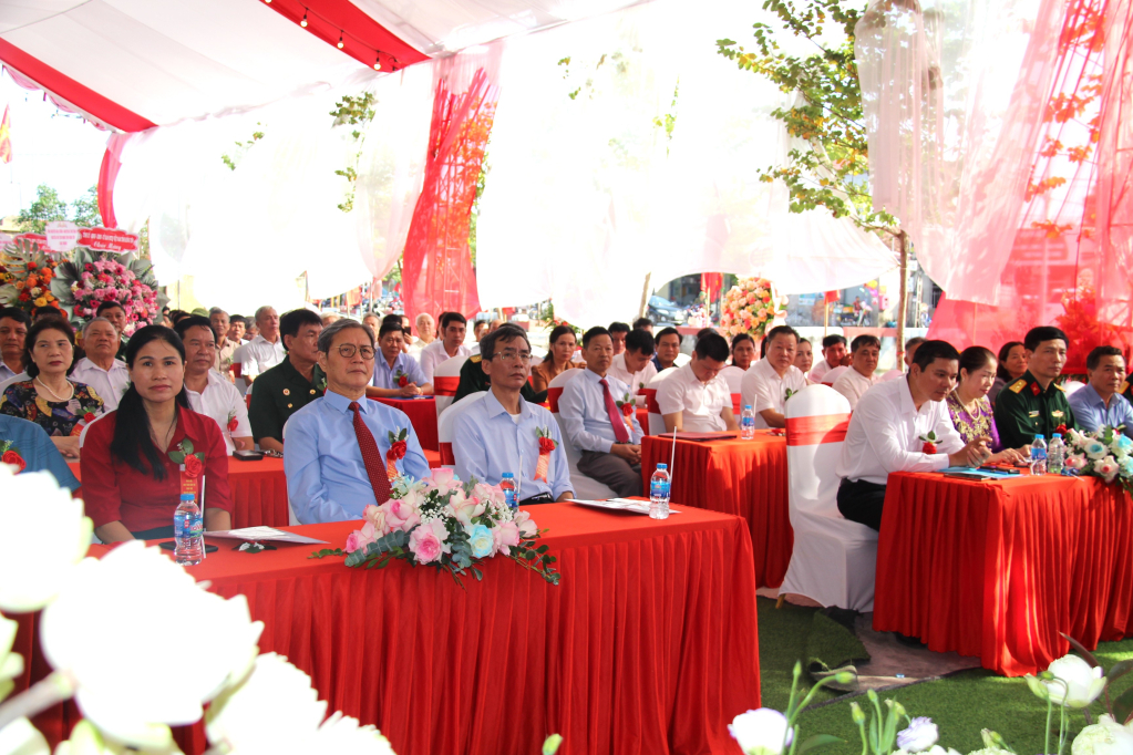 Khu dân cư Tiên Quán tổ chức Ngày hội đại đoàn kết toàn dân tộc - Ngày hội văn hóa quân dân và đón nhận danh hiệu khu dân cư nông thôn mới kiểu mẫu