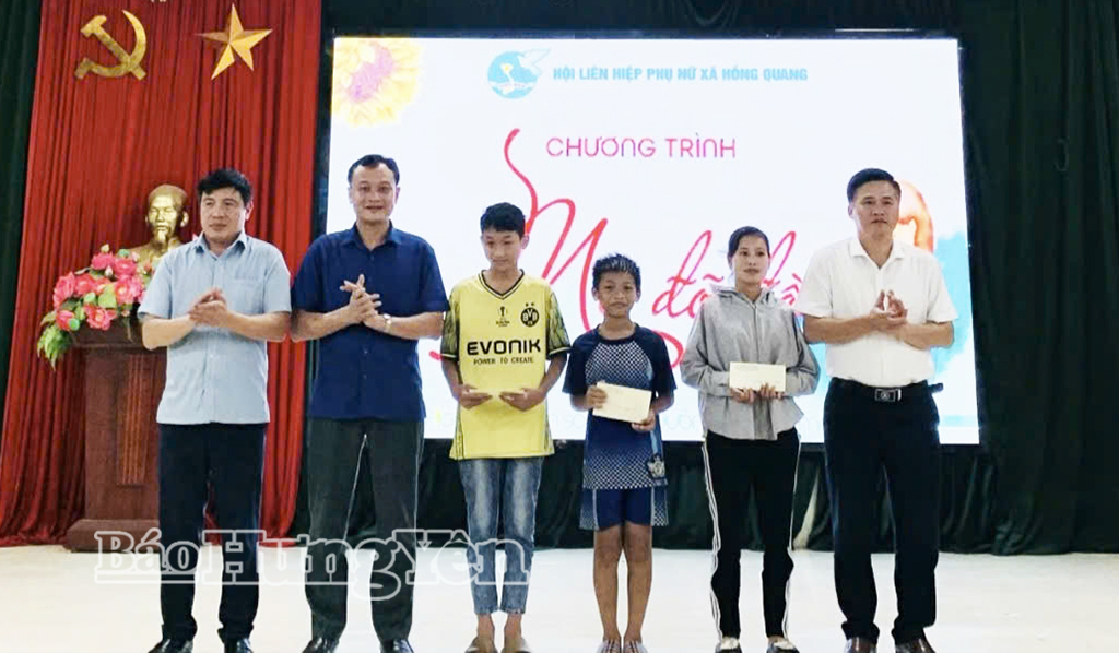 Xã Hồng Quang: Tiếp thêm niềm tin, nghị lực cho trẻ em mồ côi