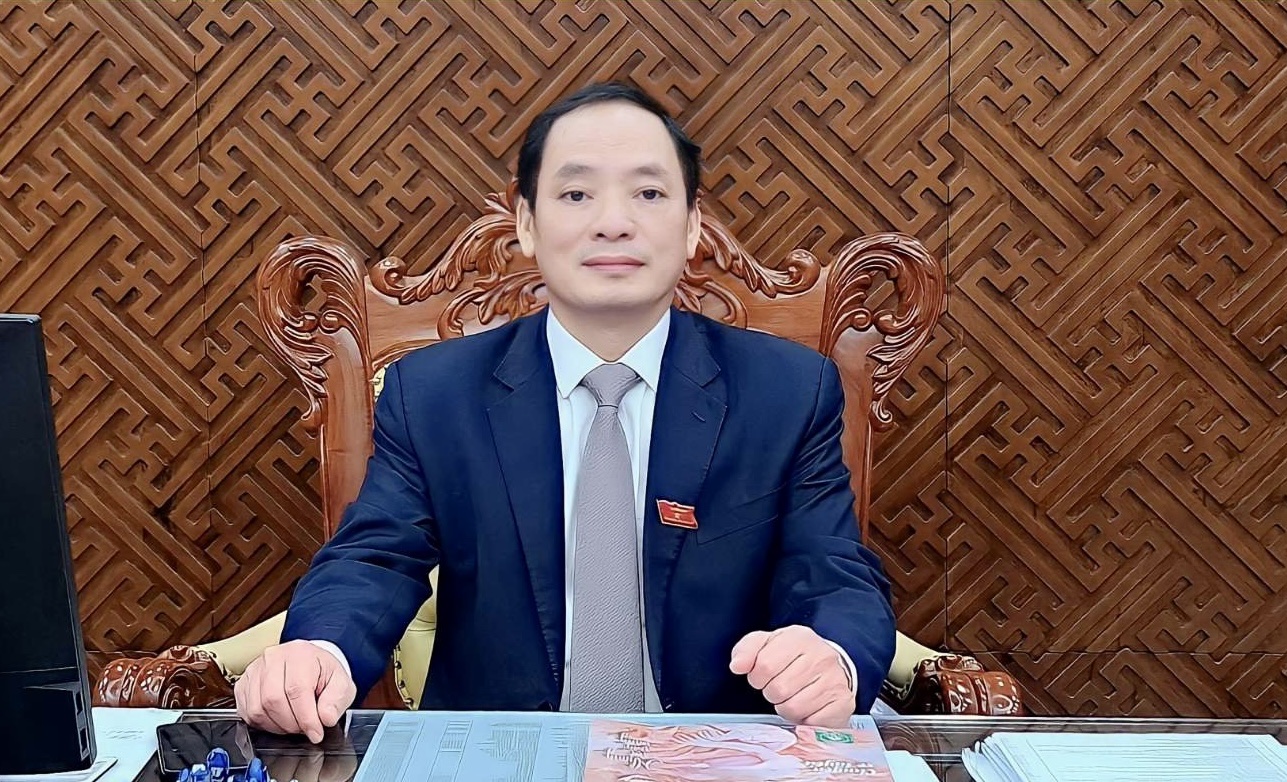 ĐẨY NHANH, ĐẨY MẠNH CẢI CÁCH HÀNH CHÍNH TẠO ĐỘNG LỰC PHÁT TRIỂN KINH TẾ - XÃ HỘI BỀN VỮNG