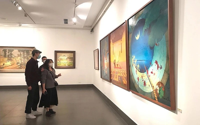 Xây dựng đội ngũ làm công tác lý luận phê bình văn học nghệ thuật