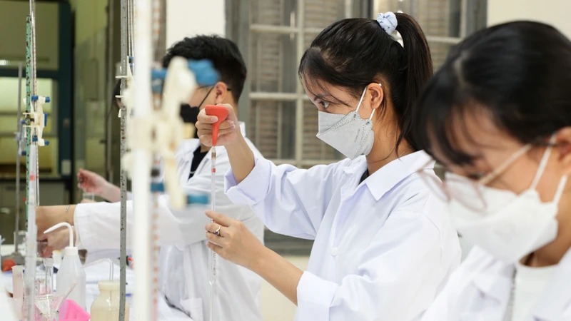 486 chương trình đào tạo đánh giá theo tiêu chuẩn nước ngoài