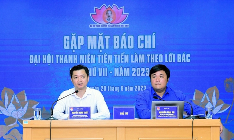 Biểu dương 420 thanh niên tiên tiến làm theo lời Bác