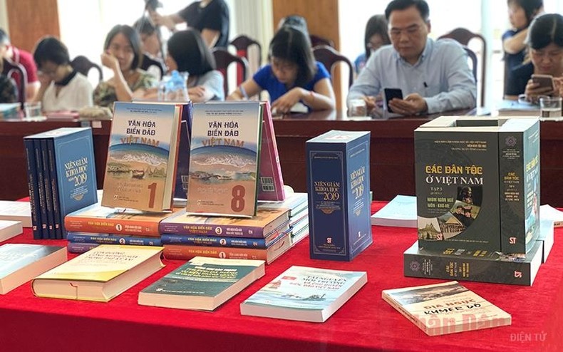 Phát triển văn hóa đọc và giới thiệu sách về chủ quyền biển đảo Việt Nam