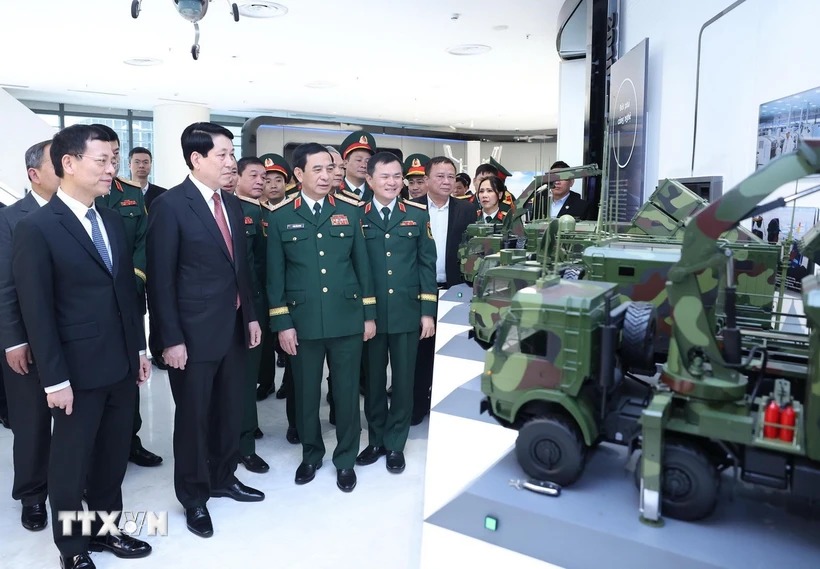 Chủ tịch nước: Viện Hàng không Vũ trụ Viettel làm chủ công nghệ hiện đại