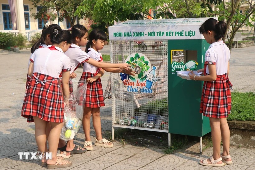 Phân loại rác thải ở nguồn: Lộ trình triển khai cần phù hợp điều kiện địa phương