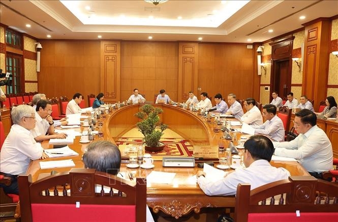Bộ Chính trị, Ban Bí thư họp chỉ đạo việc tập trung khắc phục hậu quả bão số 3